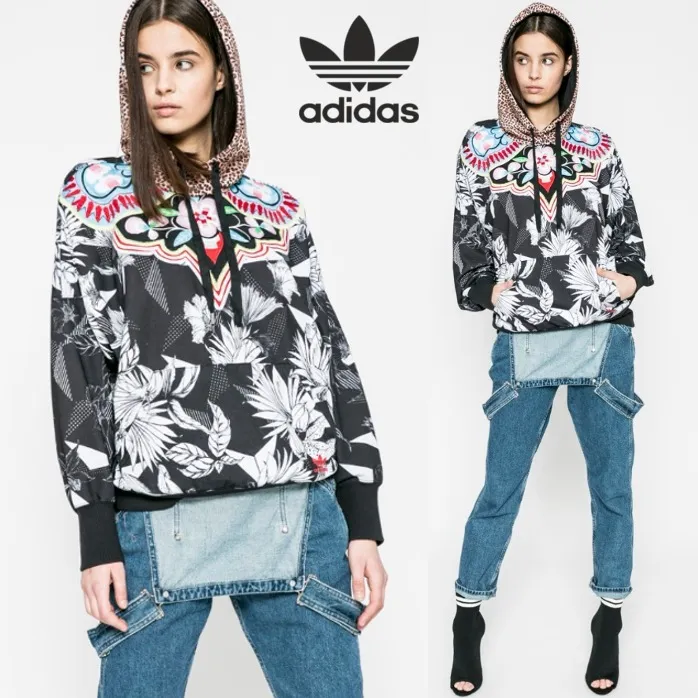 adidas  |Leopard Patterns Tropical Patterns Collaboration