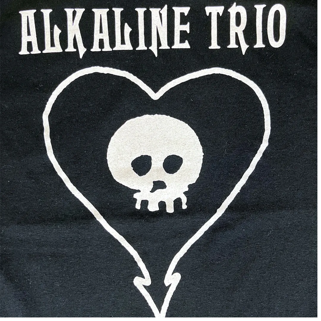 ALKALINE TRIO 'HEARTSKULL LOGO' T-SHIRT