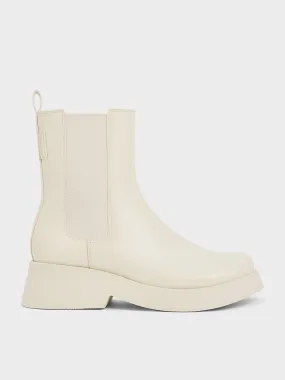 Giselle Chelsea Boots - Cream