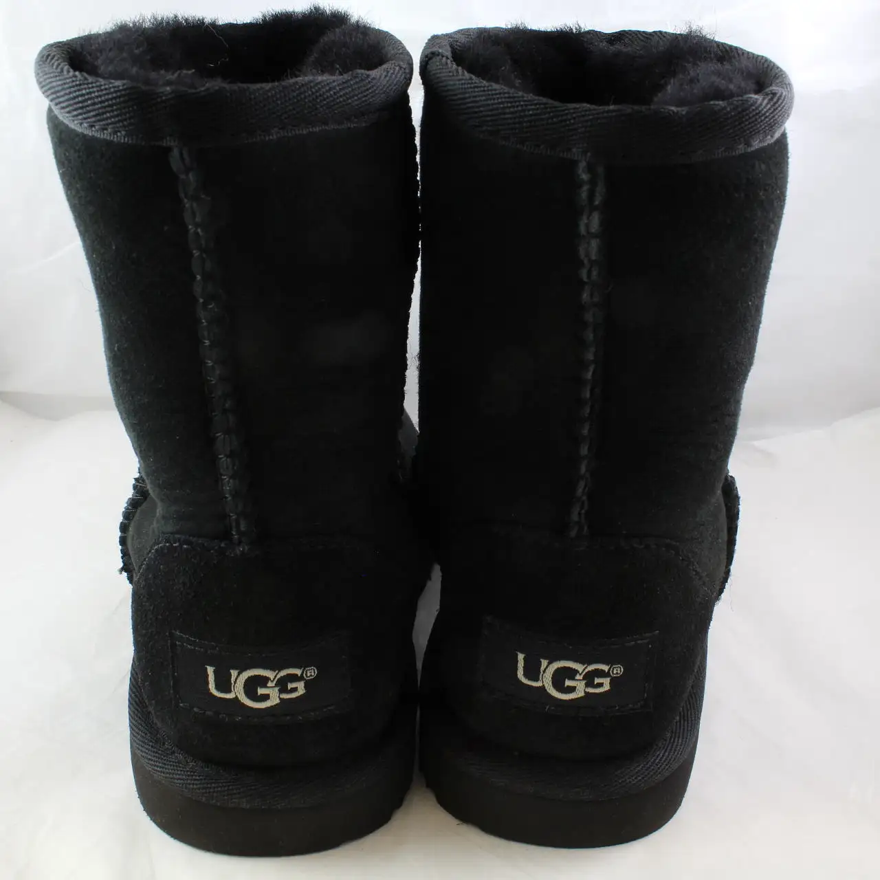 Kids Ugg Classic Ii Youth Black