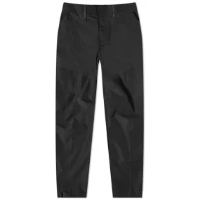 ON Running Explorer PantBlack