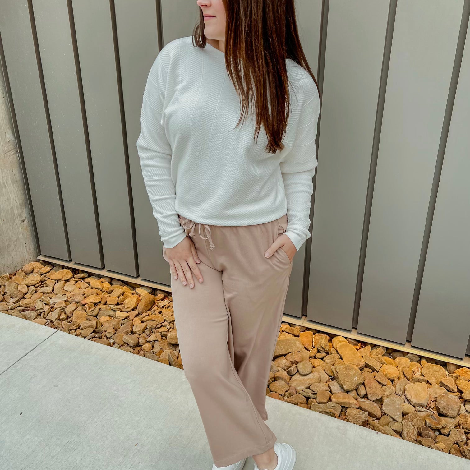 Robyn Pants in Khaki