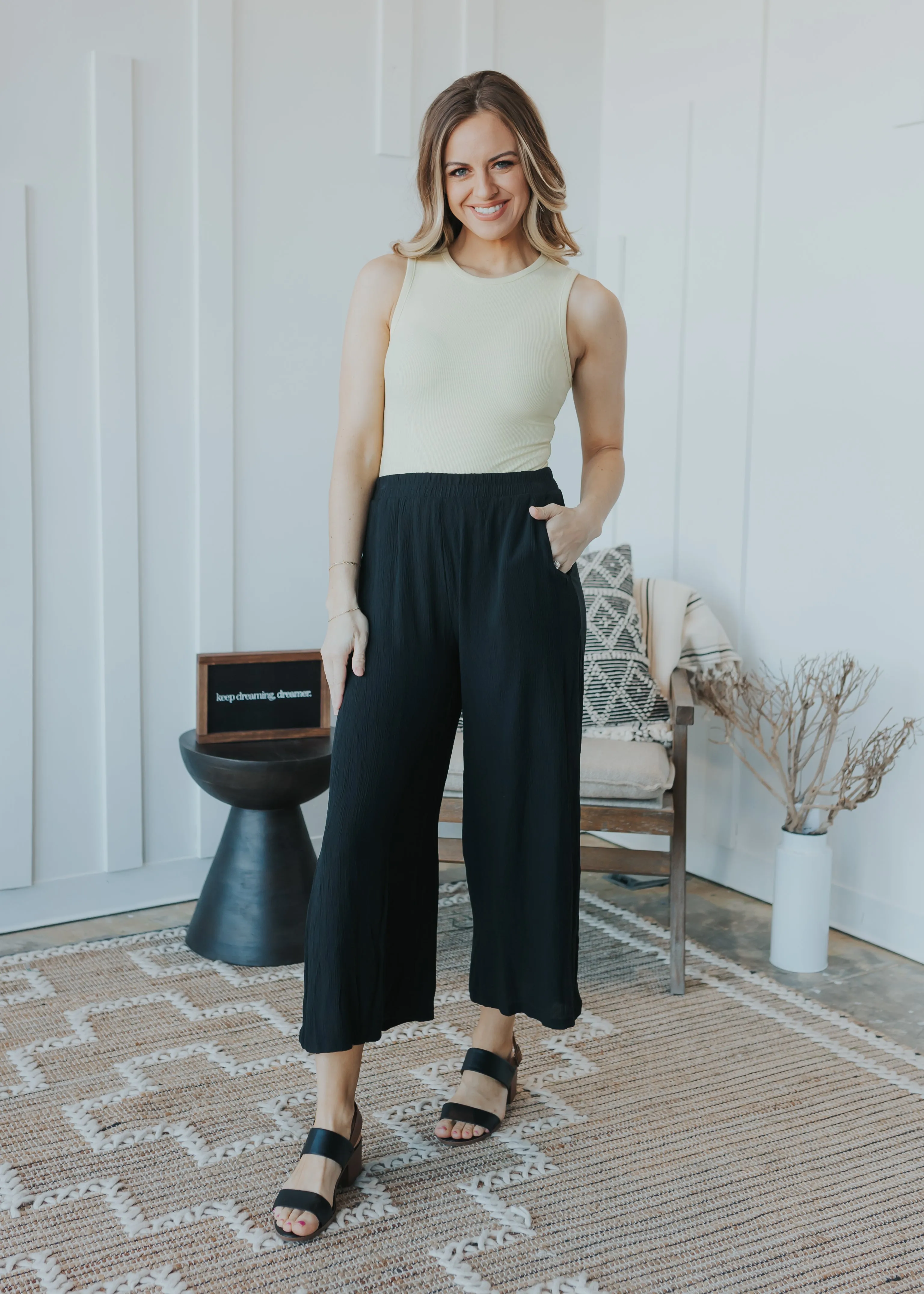 Sandy Woven Cropped Crinkle Pants - 2 Colors