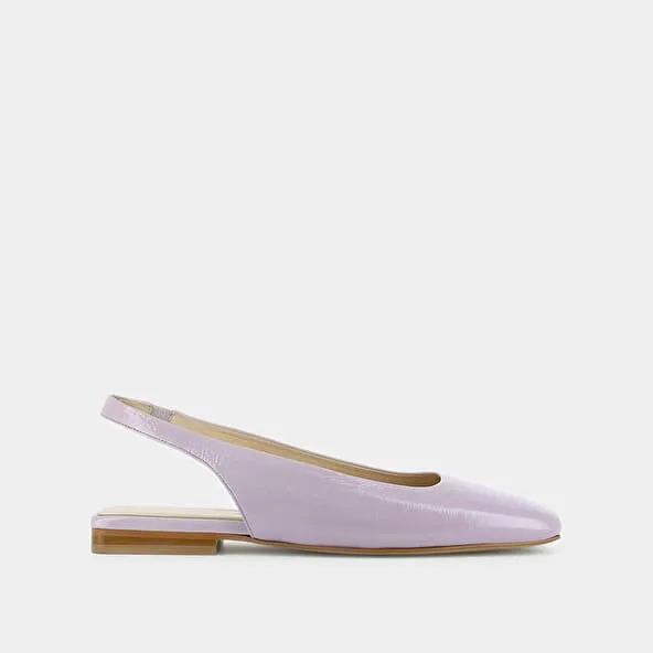 Square toe ballet slingback in lilas patent leather