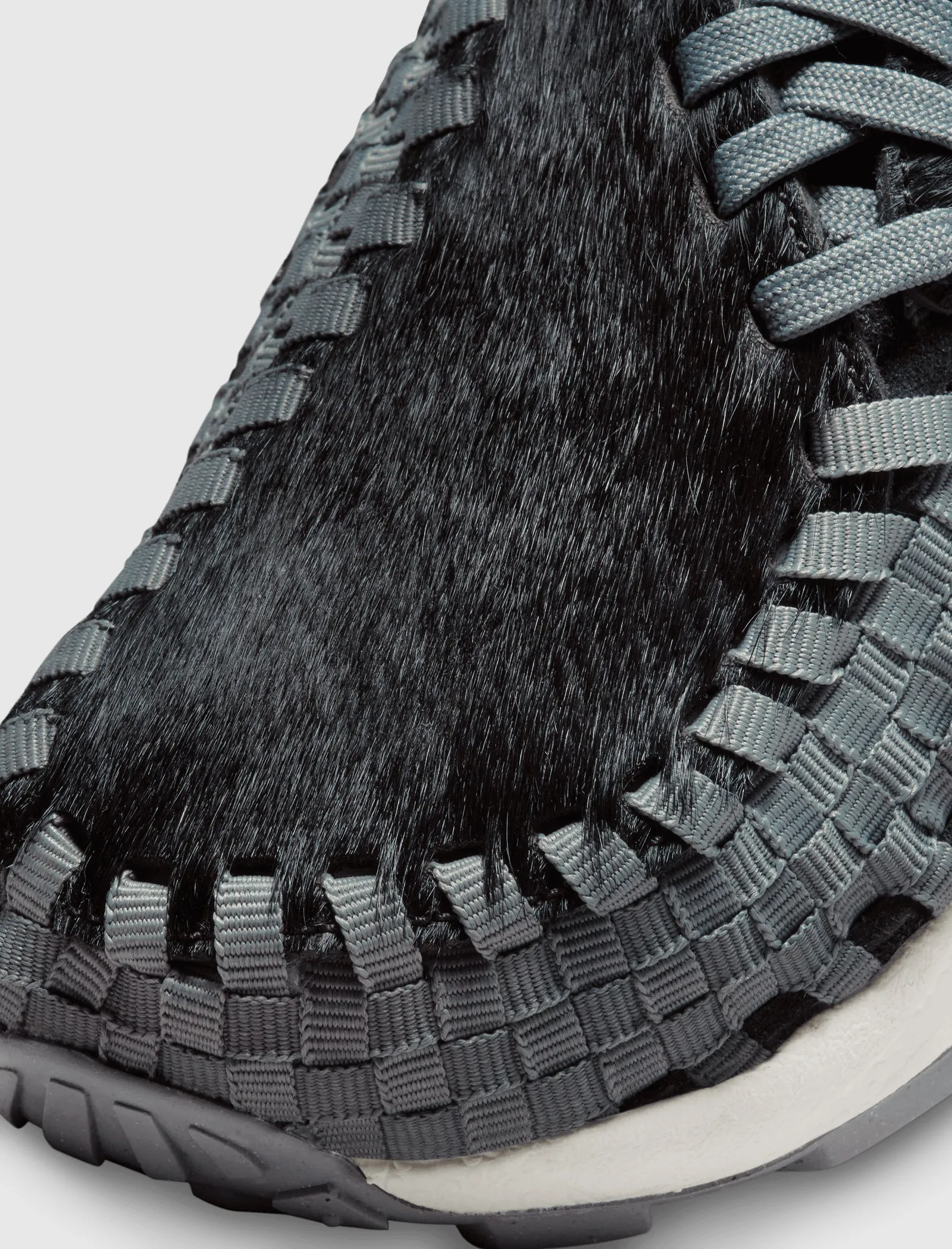 WOMEN'S AIR FOOTSCAPE WOVEN BLACK/SMOKE GREY